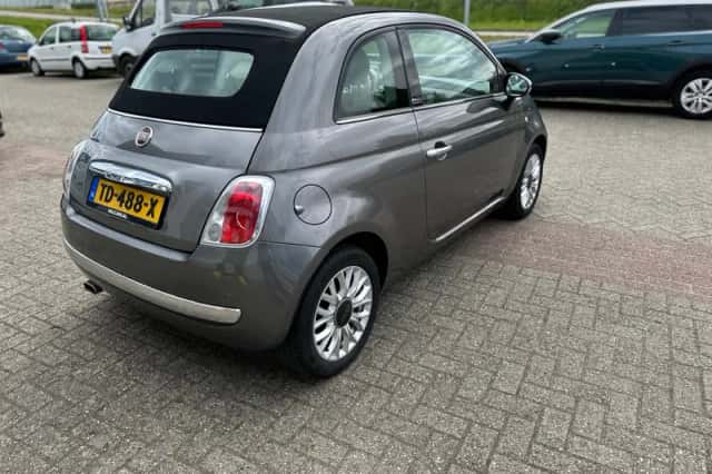 Fiat 500C (2015) thumbnail 2