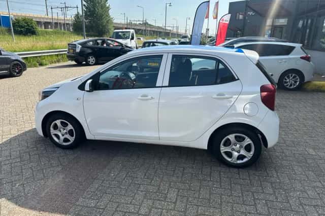 Kia Picanto (2020) thumbnail 5