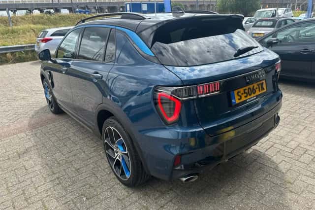 Lynk & Co 01 (2023) thumbnail 4