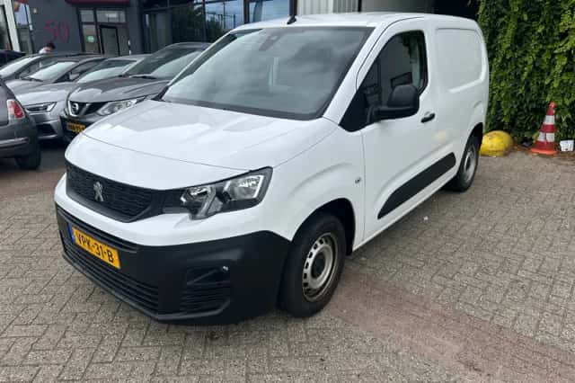 Peugeot Partner (2022) thumbnail 1