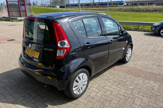 Suzuki Splash (2012) thumbnail 2