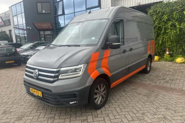Volkswagen Crafter (2019) thumbnail 1