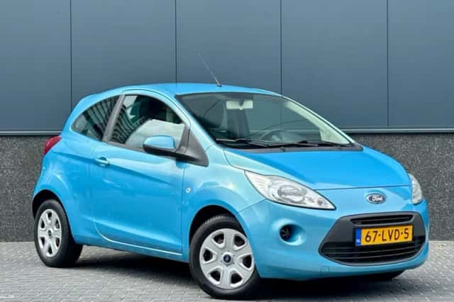 Ford Ka (2010) thumbnail 3
