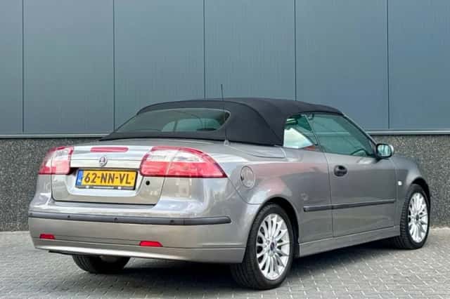 Saab 9-3 (2004) thumbnail 6