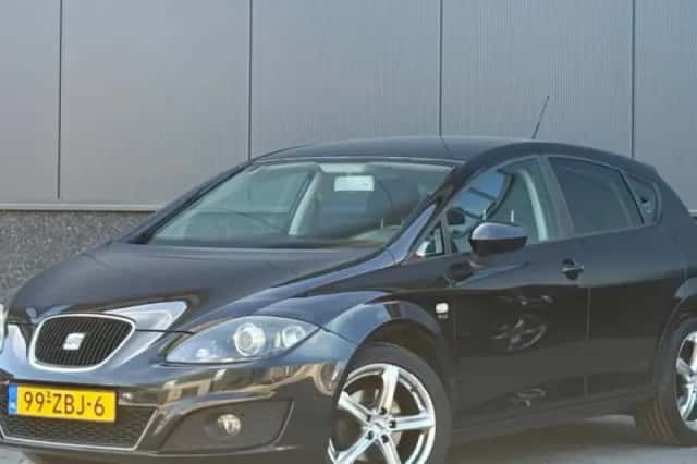 SEAT Leon (2012) thumbnail 1
