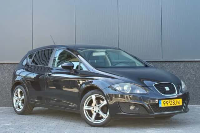 SEAT Leon (2012) thumbnail 3