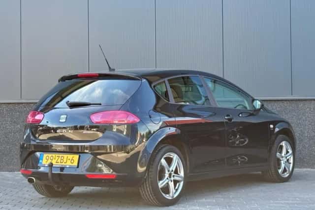 SEAT Leon (2012) thumbnail 6