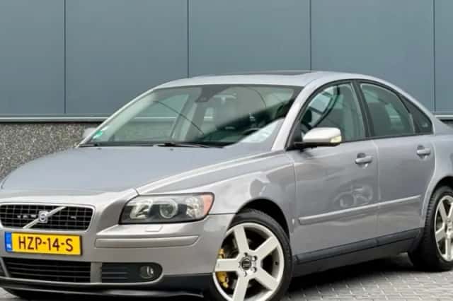Volvo S40 (2006) thumbnail 1