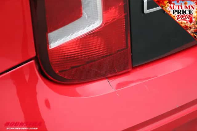 Volkswagen Up! (2015) thumbnail 6