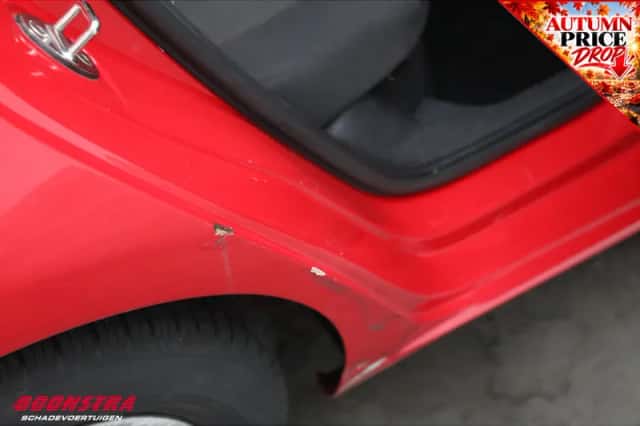 Volkswagen Up! (2015) thumbnail 6