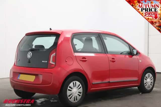 Volkswagen Up! (2015) thumbnail 3