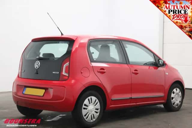 Volkswagen Up! (2015) thumbnail 3