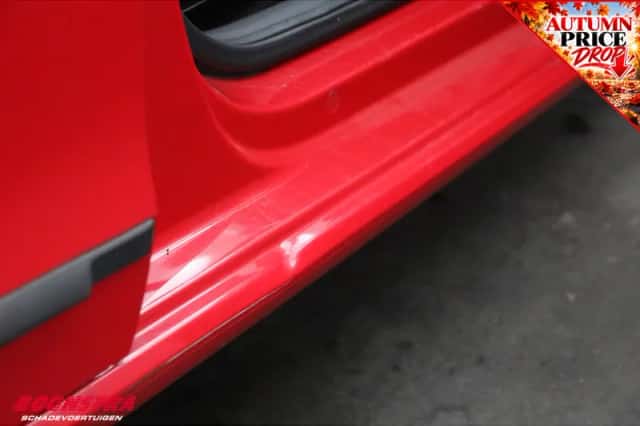 Volkswagen Up! (2015) thumbnail 6