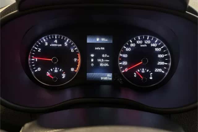 Kia Picanto (2022) thumbnail 5