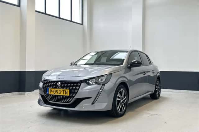 Peugeot 208 (2022) thumbnail 2