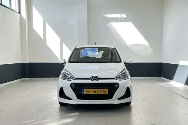 Hyundai i10 (2018) thumbnail 3