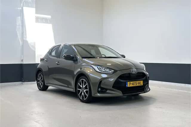 Toyota Yaris (2022) thumbnail 1