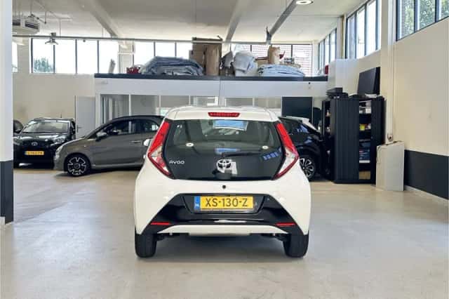 Toyota Aygo (2019) thumbnail 4