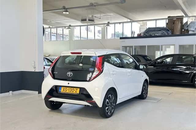 Toyota Aygo (2019) thumbnail 5