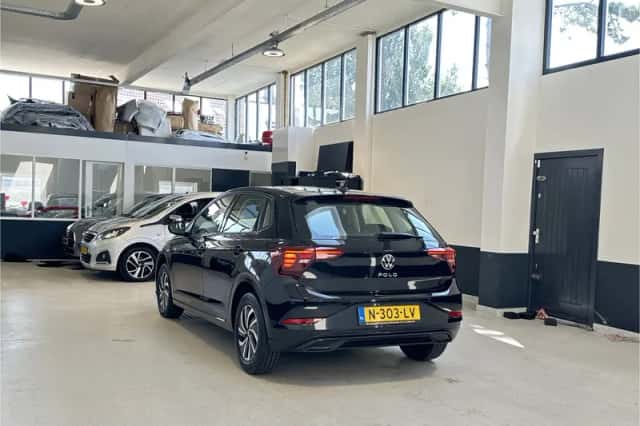 Volkswagen Polo (2021) thumbnail 5
