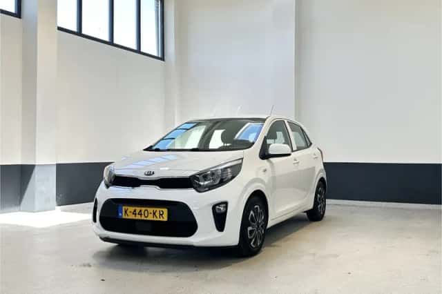 Kia Picanto (2021) thumbnail 2