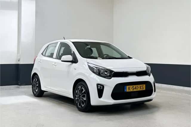Kia Picanto (2021) thumbnail 1