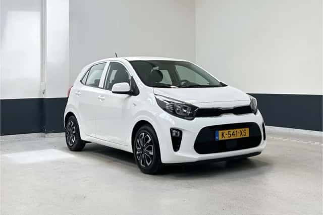 Kia Picanto (2021) thumbnail 5