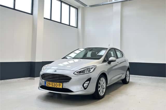 Ford Fiesta (2019) thumbnail 2