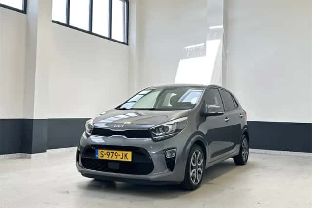 Kia Picanto (2023) thumbnail 2