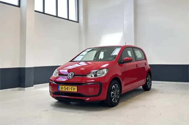 Volkswagen Up! (2020) thumbnail 2