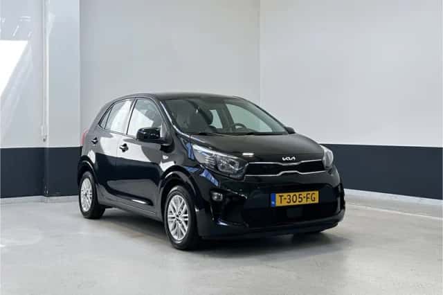 Kia Picanto (2023) thumbnail 1