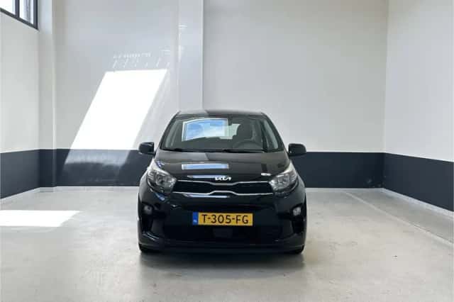 Kia Picanto (2023) thumbnail 6