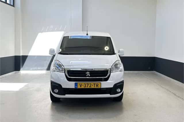 Peugeot E-Partner (2018) thumbnail 4