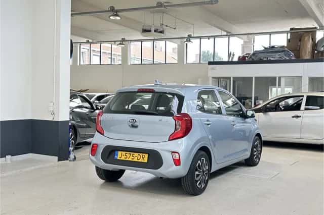 Kia Picanto (2020) thumbnail 4