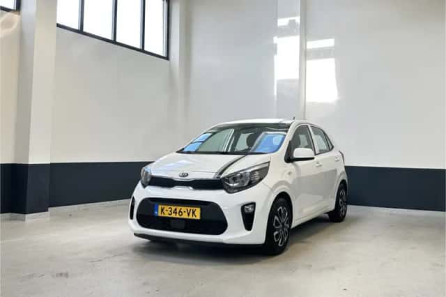 Kia Picanto (2021) thumbnail 2