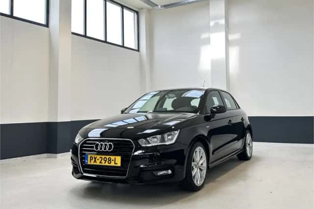 Audi A1 (2017) thumbnail 2