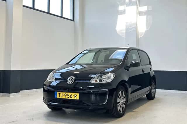 Volkswagen E-Up! (2018) thumbnail 2