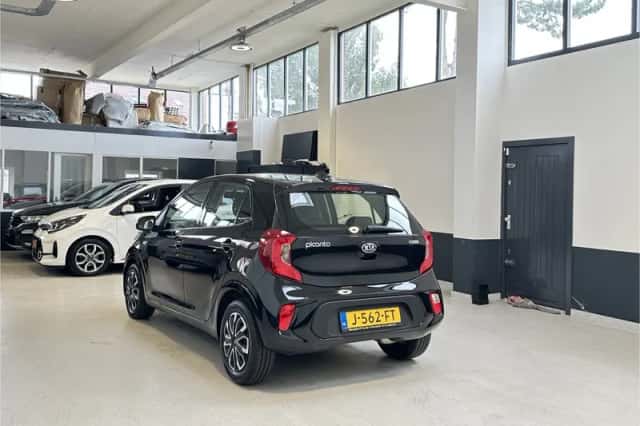 Kia Picanto (2020) thumbnail 6
