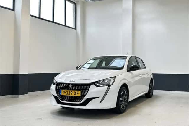 Peugeot 208 (2022) thumbnail 2