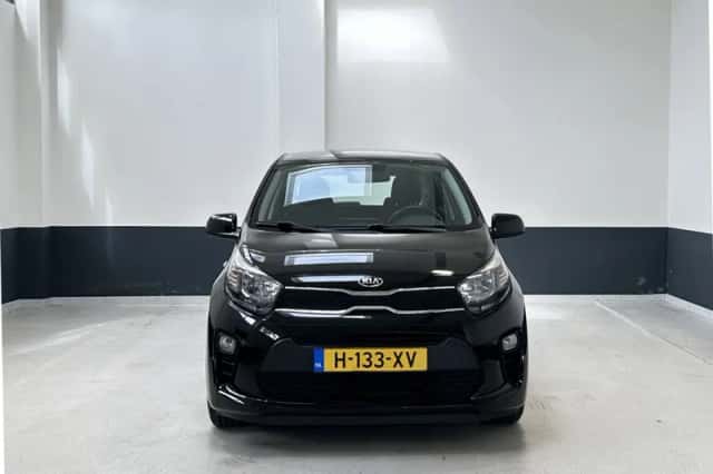 Kia Picanto (2020) thumbnail 3