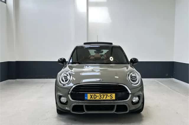 MINI John Cooper Works (2018) thumbnail 3