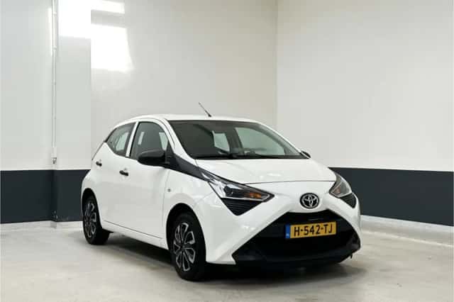 Toyota Aygo (2020) thumbnail 1