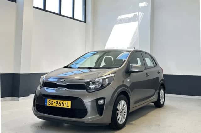 Kia Picanto (2018) thumbnail 2