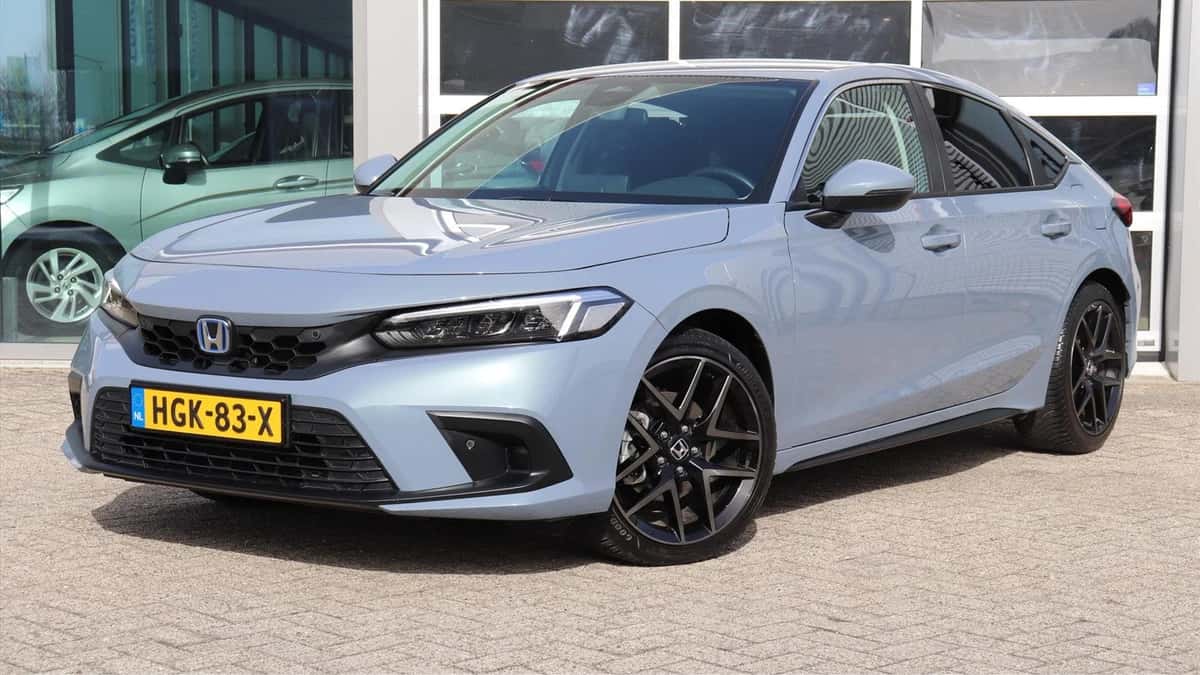 Honda Civic (2024) — foto 1