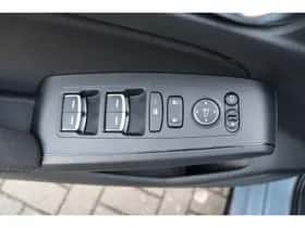 Honda Civic (2024) thumbnail 9