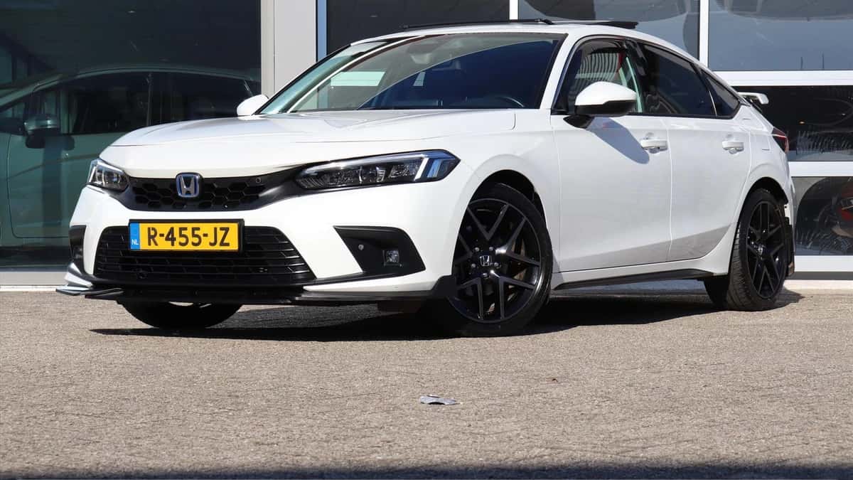 Honda Civic (2022) — foto 1