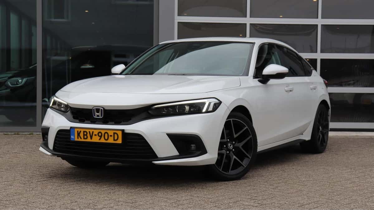 Honda Civic (2025) — foto 1
