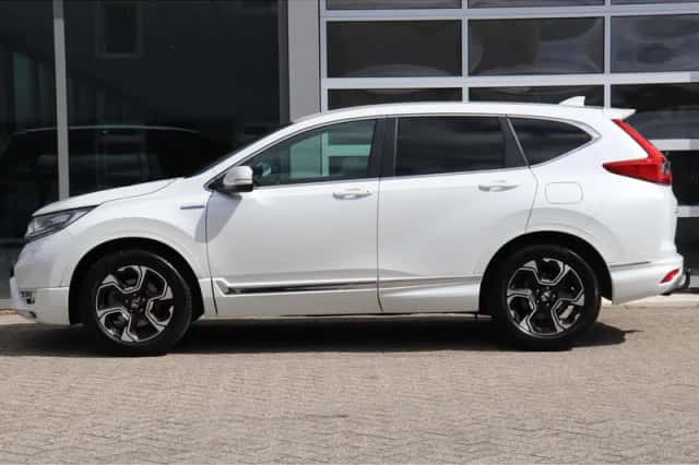 Honda CR-V (2019) thumbnail 3