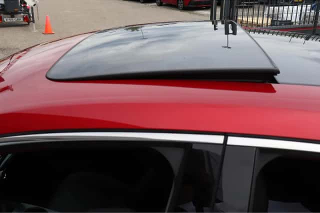 Honda Civic (2024) thumbnail 6