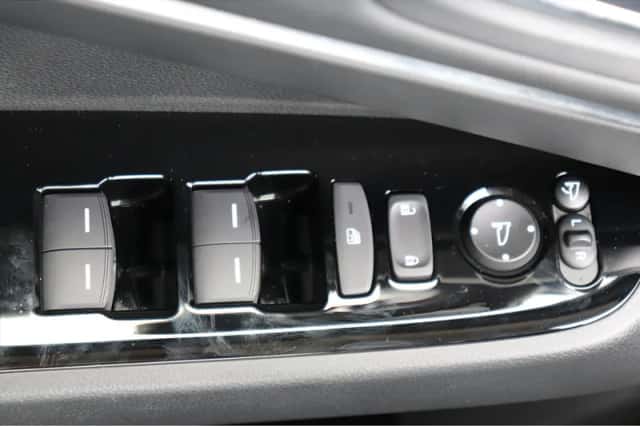 Honda HR-V (2022) thumbnail 5
